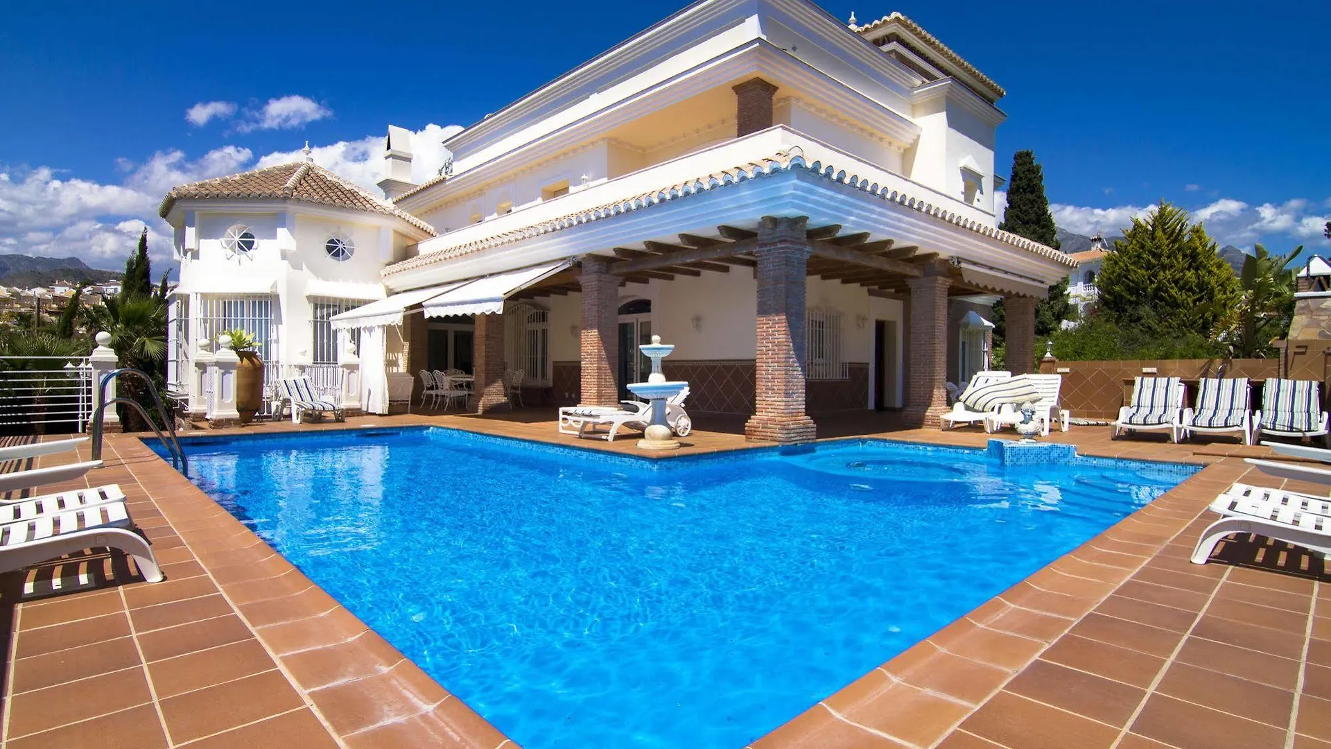 B&B Villa Pergola Nerja 0*,